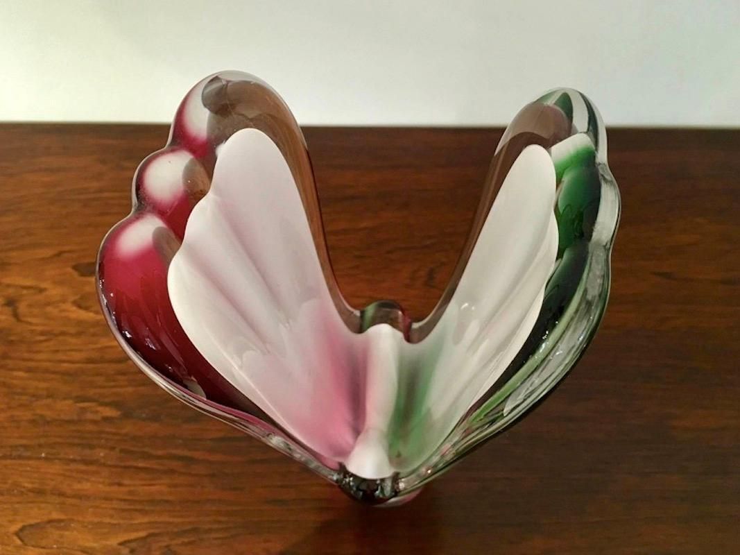 photo furniture Pair Of Paul Kedelv For Flygsfors Coquille Crystal Vases