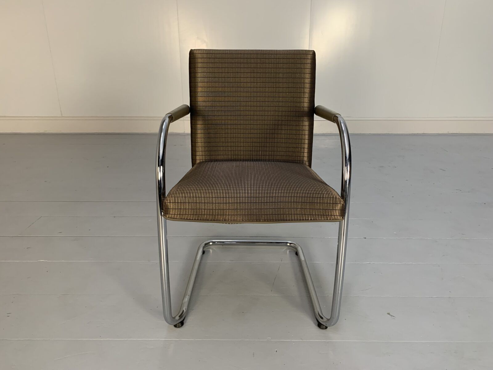12 Vitra “Visasoft” Dining Meeting Chairs – In Gold Fabric & Leather photo 6900.0