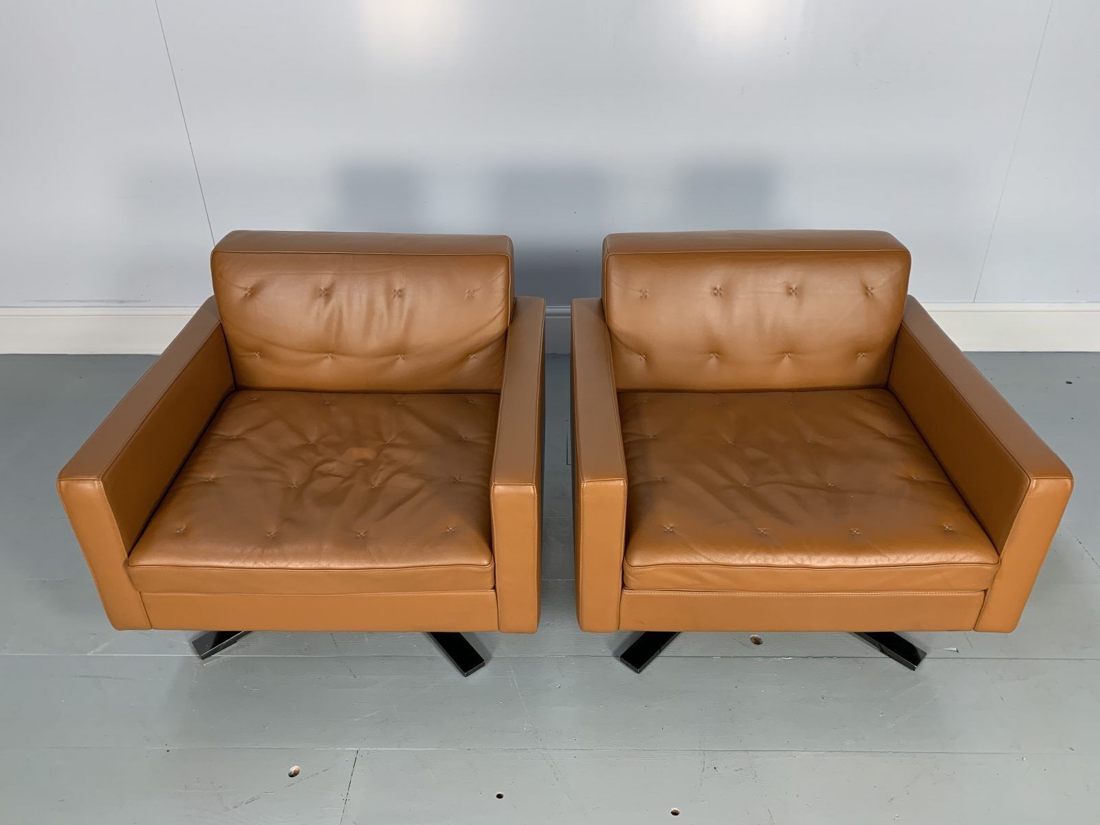 Pair Of Poltrona Frau “Kennedee” Armchairs – In Tan Brown “Pelle Frau Sc” Leather photo Furniture