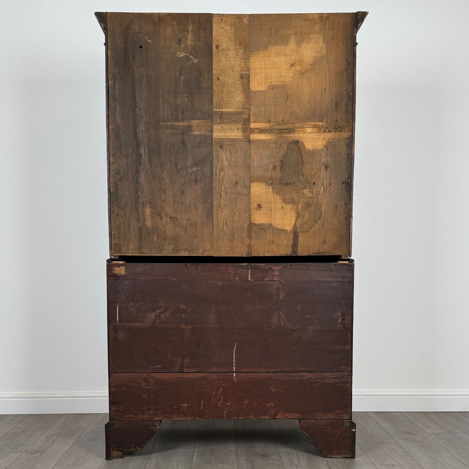 Antique 18th Century Fine Quality Chest On Chest In Mahogany photo 1650.0