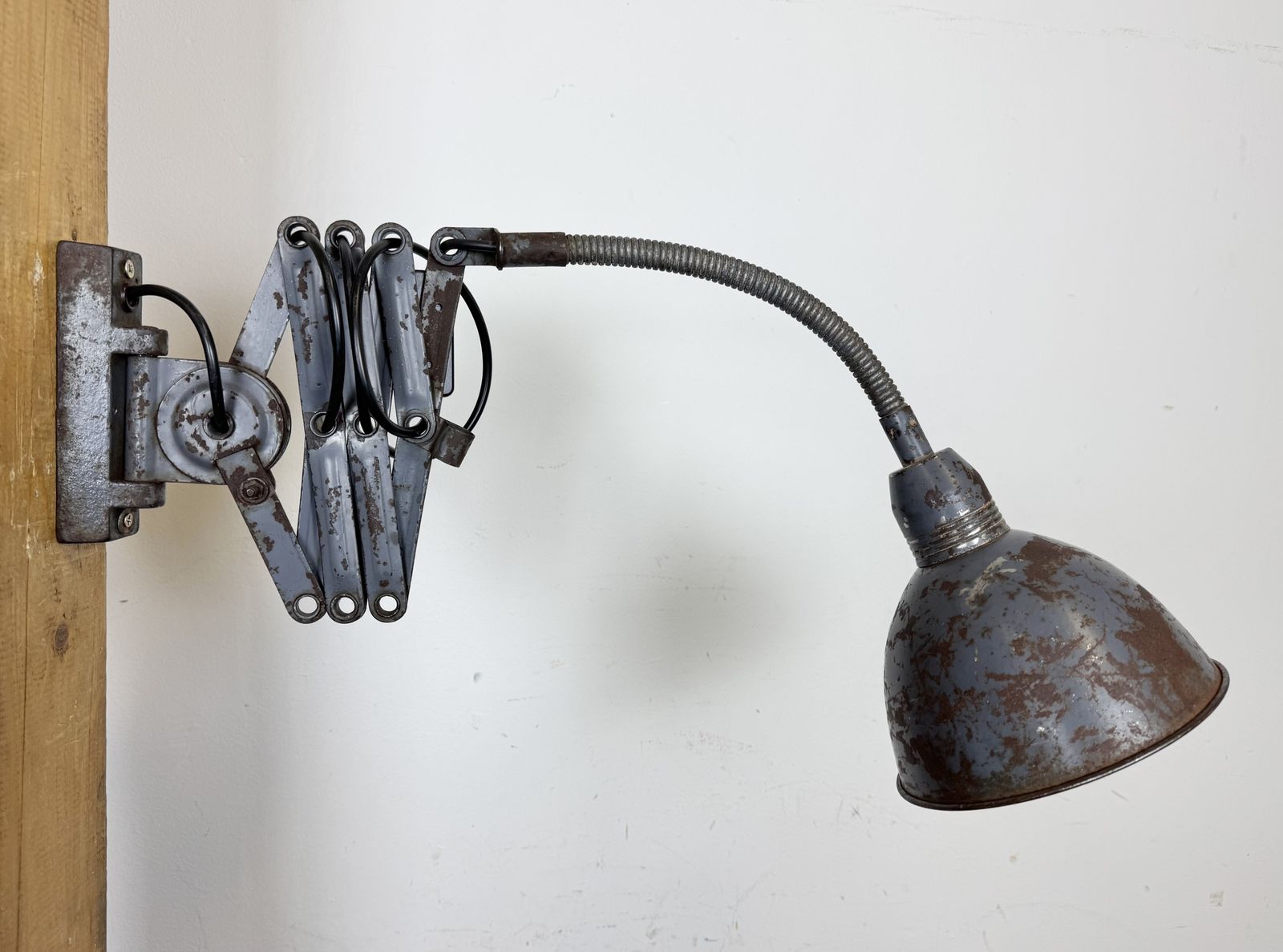 Grey Industrial Scissor Wall Lamp From Elektroinstala, 1960s photo buy