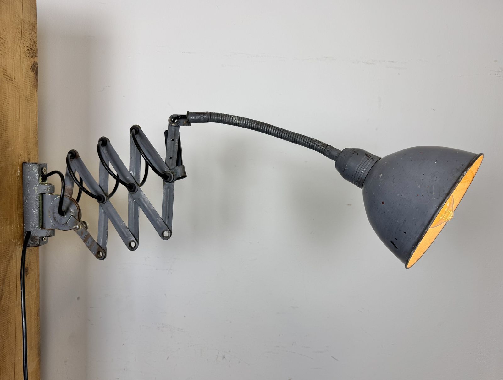 photo buy Grey Industrial Gooseneck Scissor Wall Lamp From Elektroinstala, 1960s
