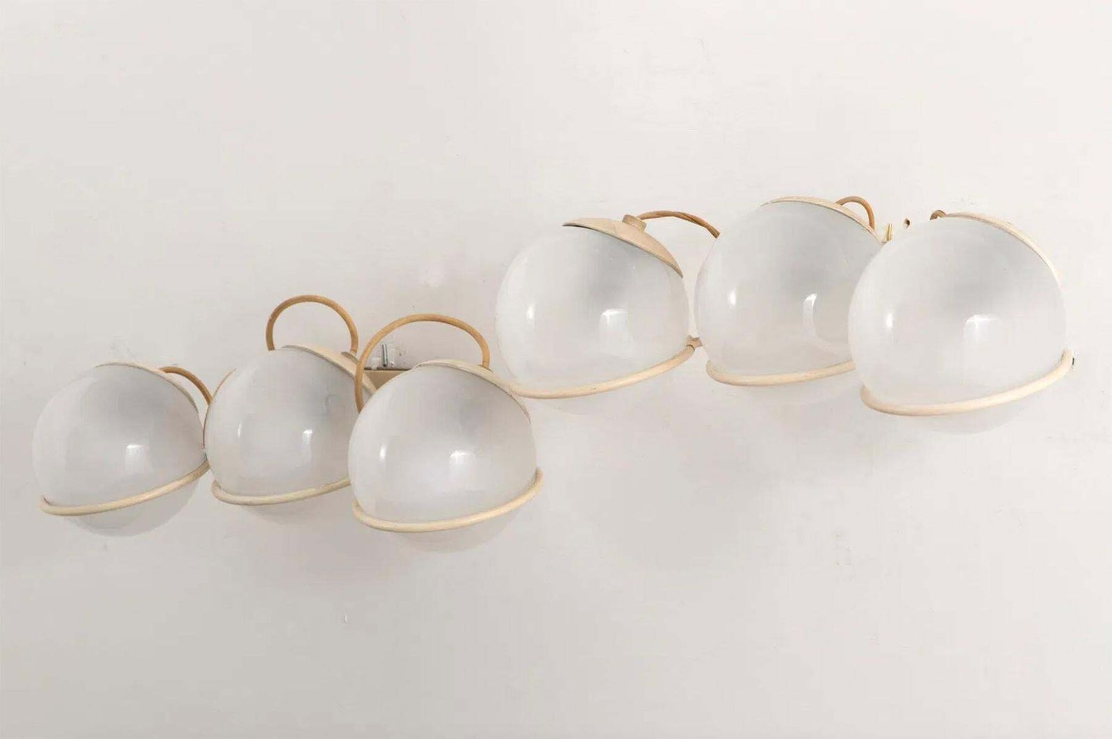 Gino Sarfatti For Arteluce. Pair Of Italian Sconces Mod.283/3 photo vintage