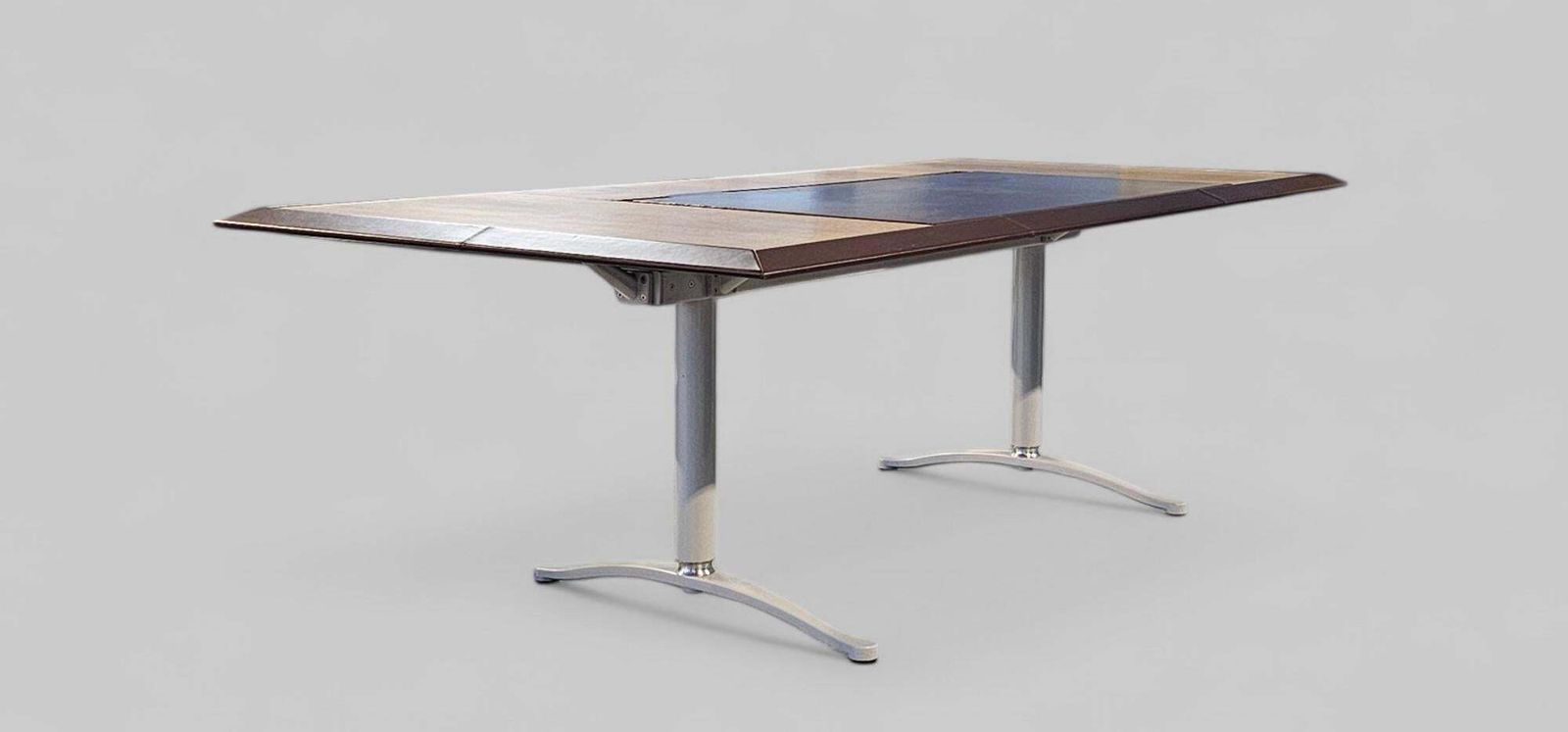 photo furniture Italian Executive Frau Desk " Artu' President Desk"  By Michele De Lucchi, 2006