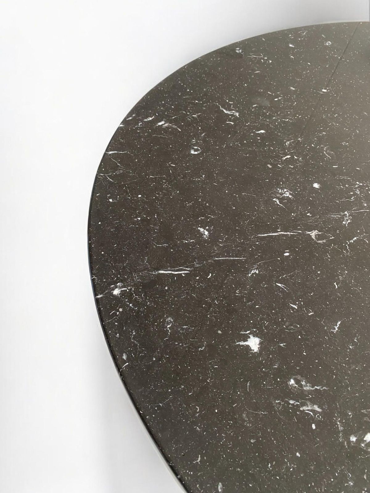 18179.0 Marquina Marble Table Designed By Angelo Mangiarotti For Skipper, Eros Series photo