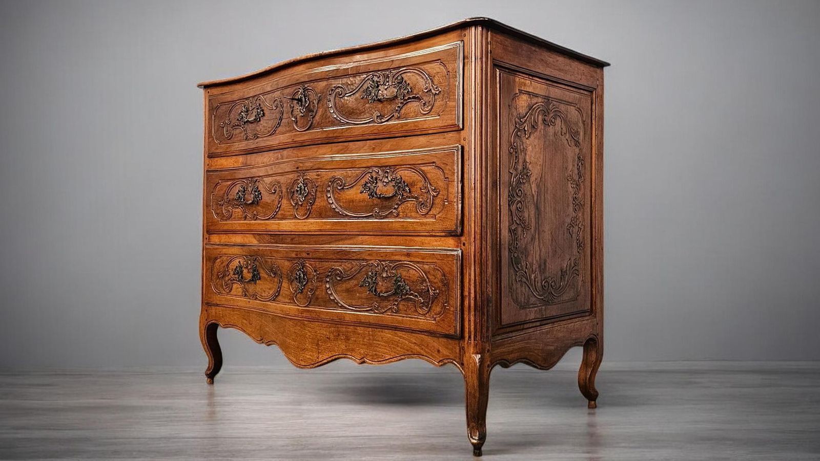photo buy Italian Antique Luigi XV Chest Of Drawers In Solid Walnut, 1750s