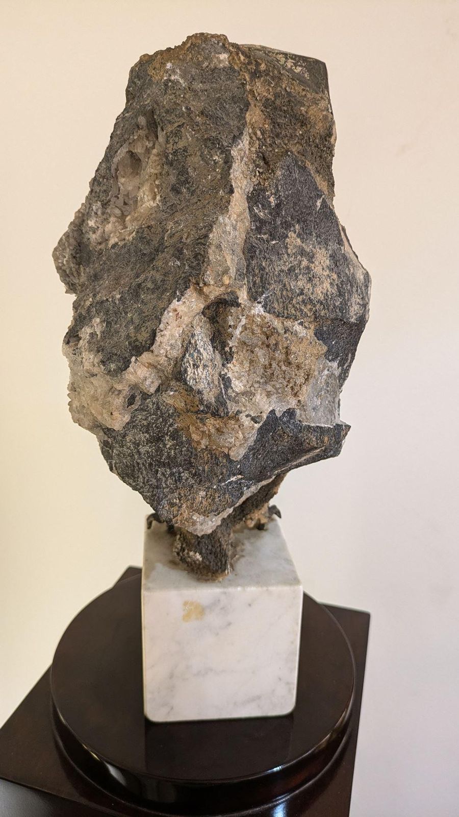 Art Aurelio Teno (1927/2013) Owl Shaped Sculpture, Natural Stone And Bronze photo