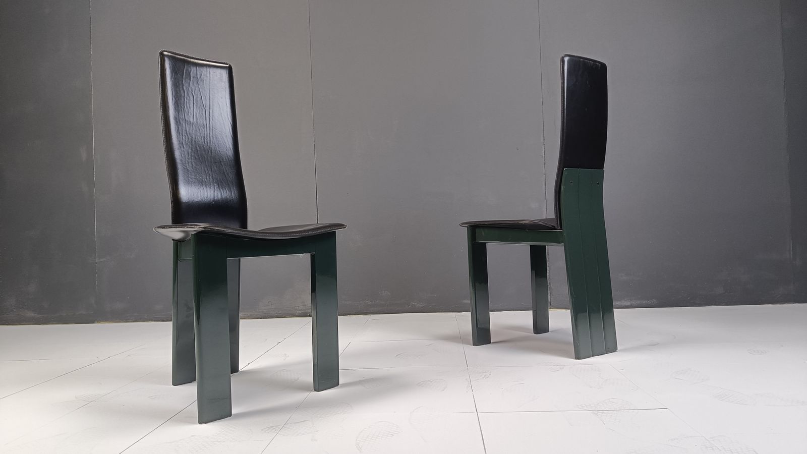1750.0 Set Of 6 Italian Leather And Green Lacquer Dining Chairs, 1980s photo