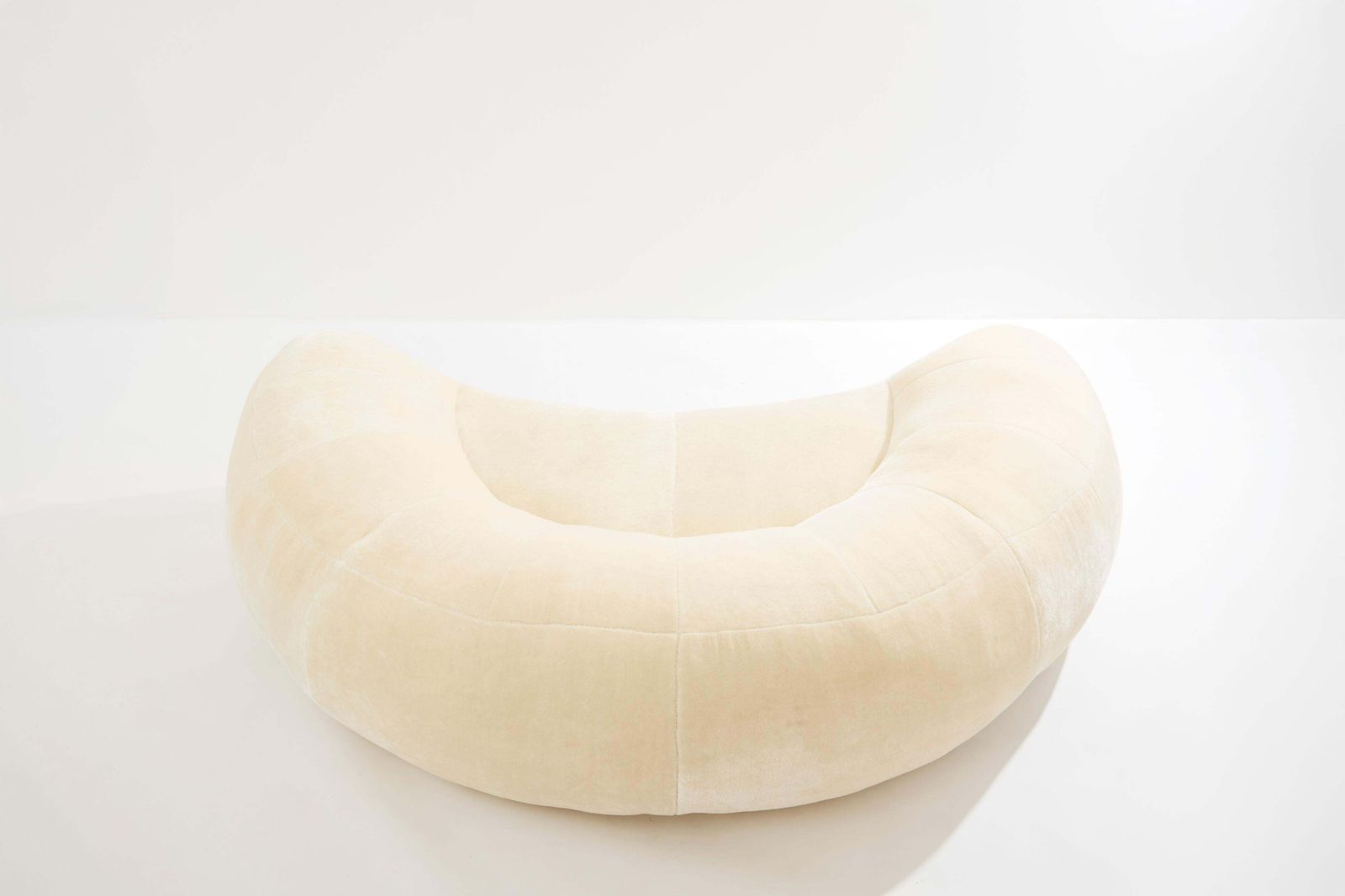 Raphaël Raffel Croissant Sofa In Mohair Velvet 1970s photo vintage