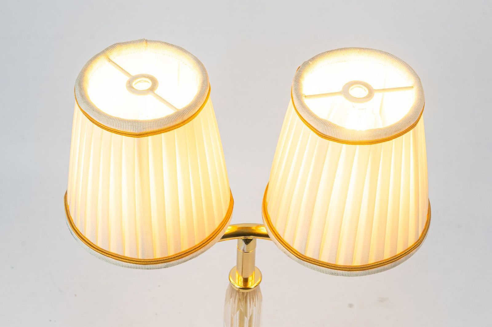670.0 Bakalowits Table Lamp With Cut Glass And Original Shades Vienna Around 1950s photo