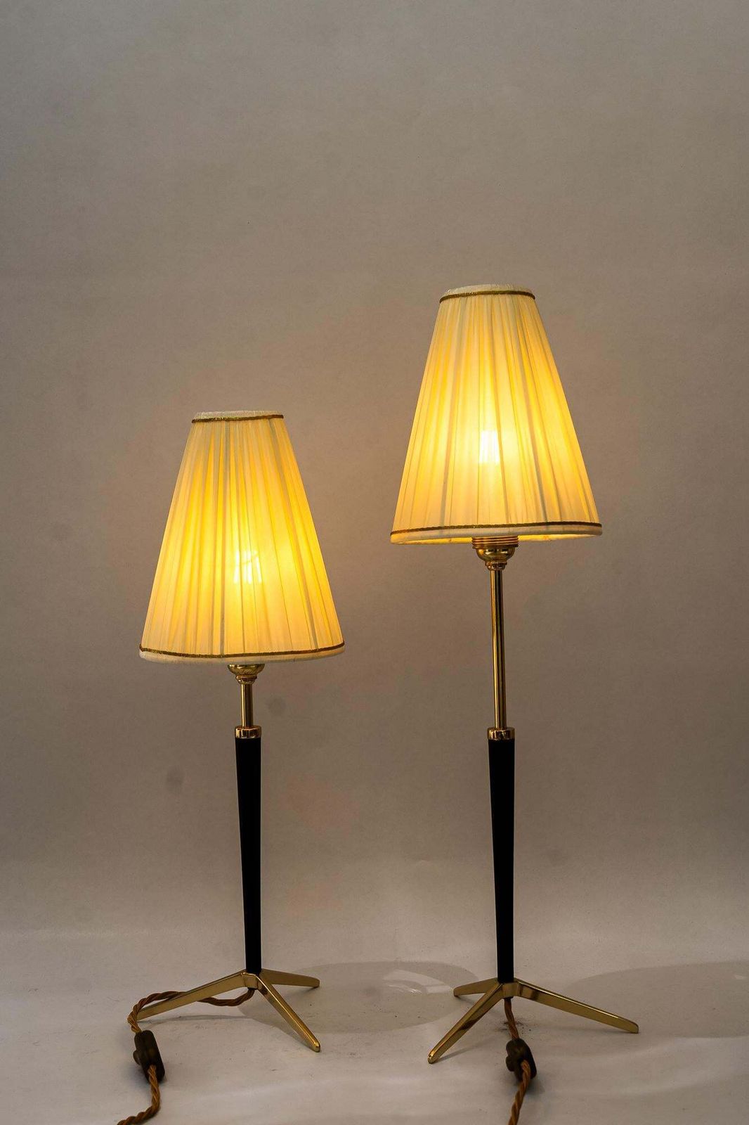 2 Hight Adjustable J.T.Kalmar Table Lamps With Fabric Shades Vienna Around 1950s photo vinterior
