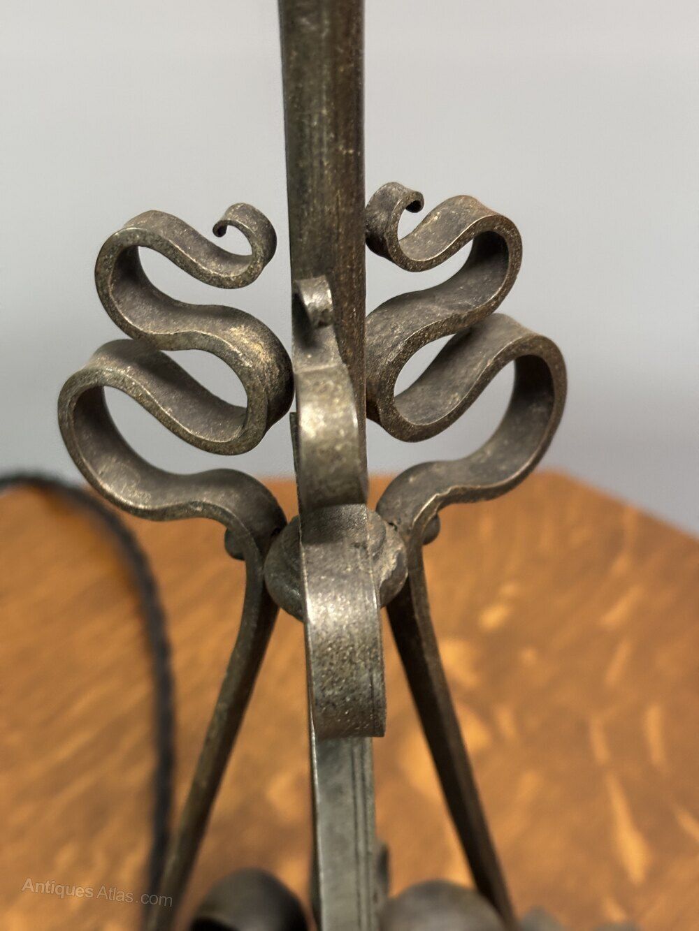 Arts & Crafts Table Lamp, 1910s photo Lighting