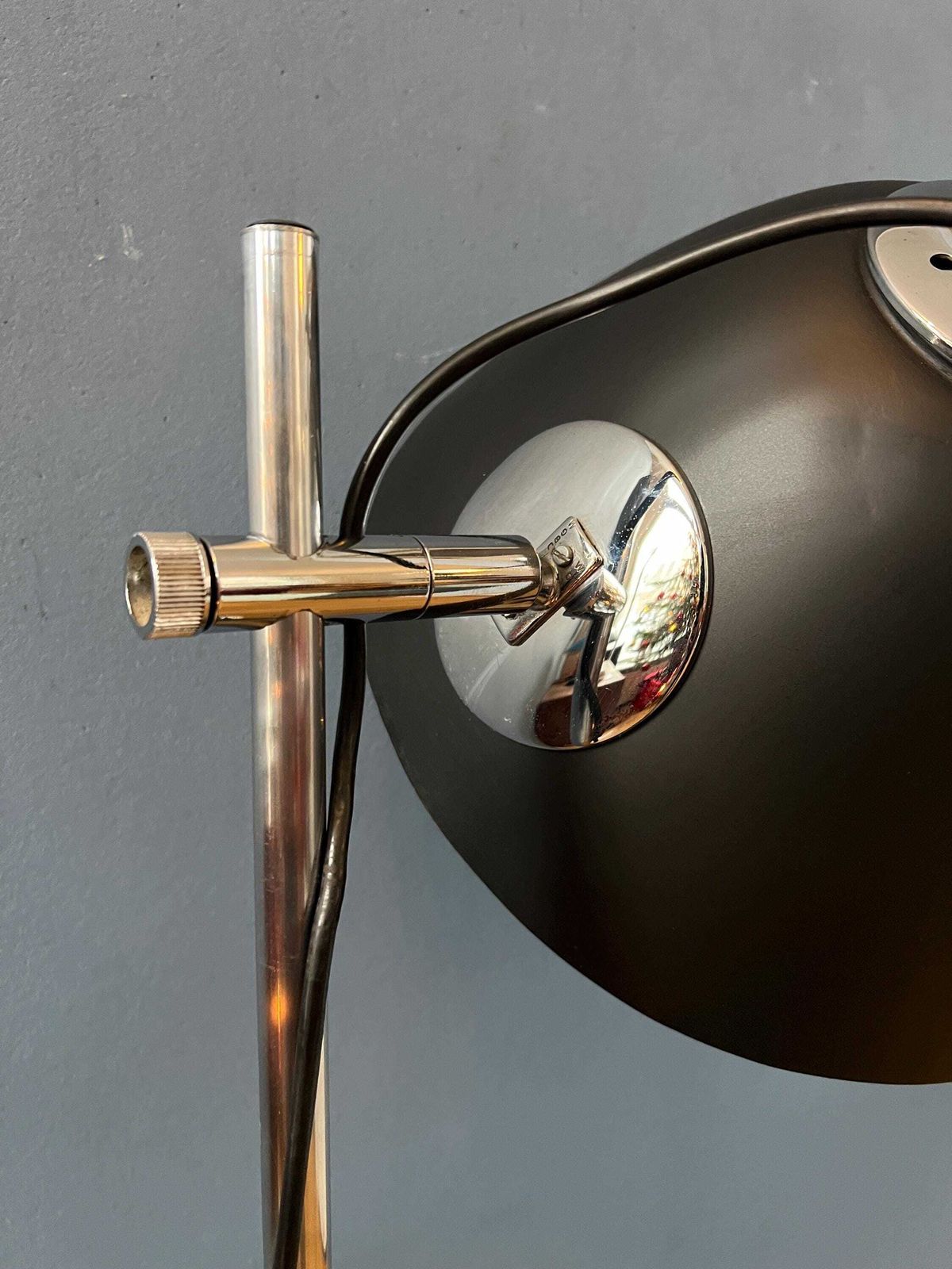 photo furniture Zwarte Mid Century Dijkstra Verstelbare Bureaulamp