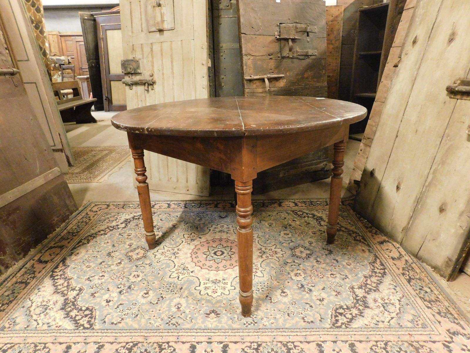 Round Table In Walnut And Beech Wood, Carved Legs, Italy photo Furniture