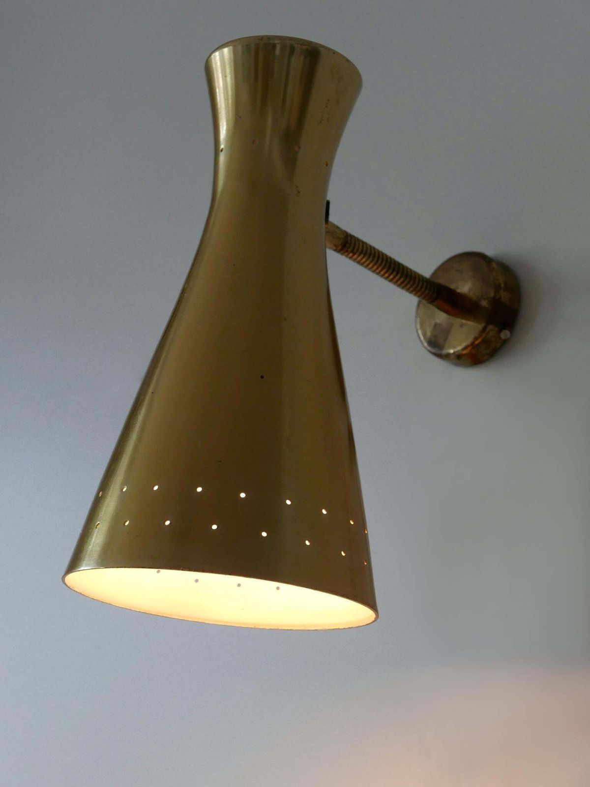 photo vinterior Lovely Mid Century Modern Diabolo Wall Lamp Or Sconce Germany 1950s