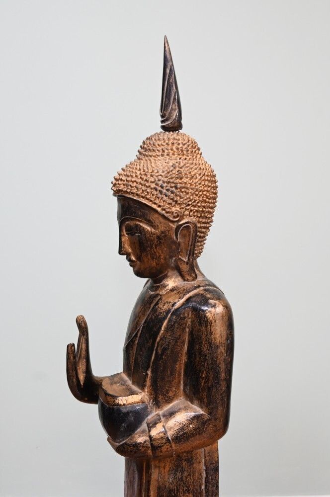 Large Standing Thai Buddha Statue Buddhism Offering Bowl Buddhist Art photo vinterior