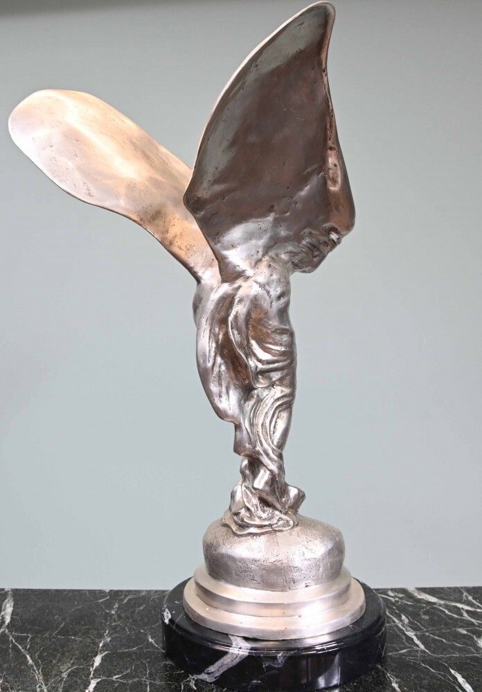photo furniture Bronze Flying Lady Statue Art Nouveau Spirit Of Ecstacy