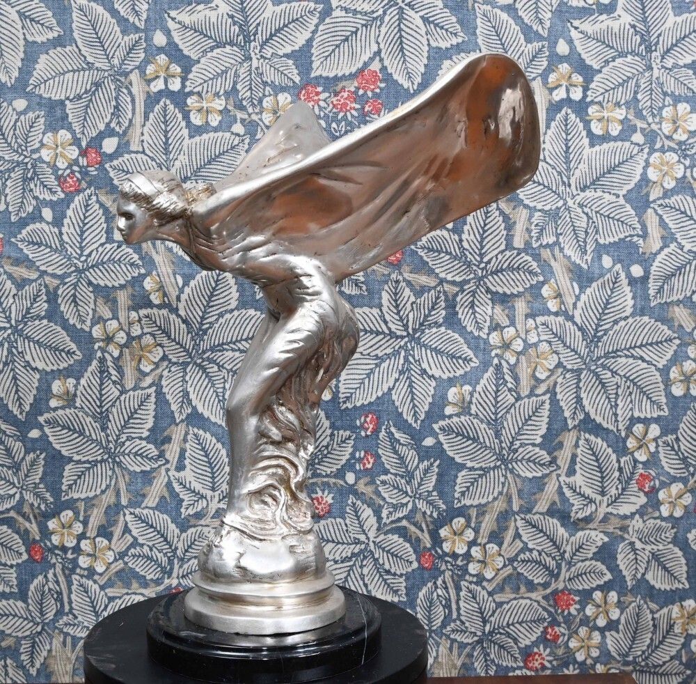 photo vintage Art Nouveau Silver Spirit Bronze Statue Flying Lady
