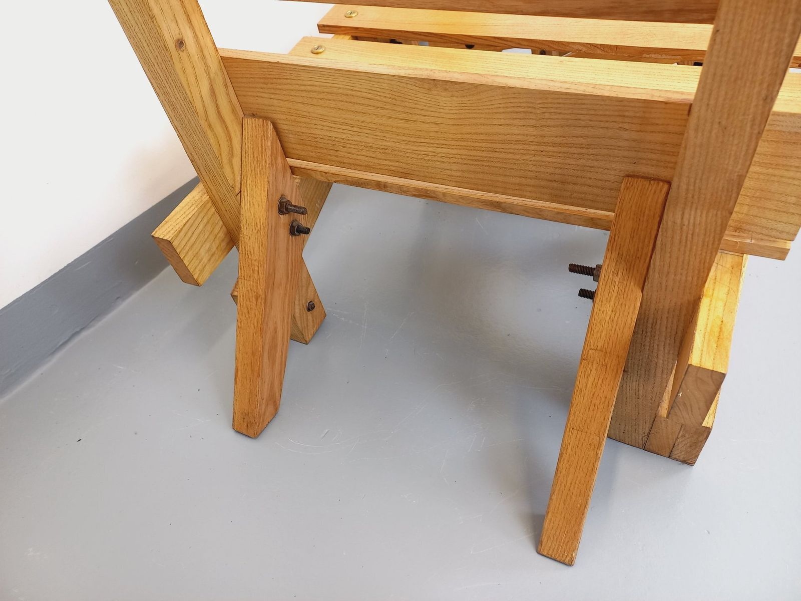 2 Brutalist Armchairs With Wooden Slats photo vinterior