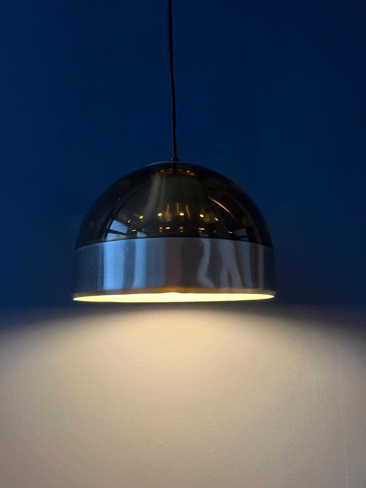 Mid Century Dijkstra Plexiglas Space Age Hanglamp photo Verlichting