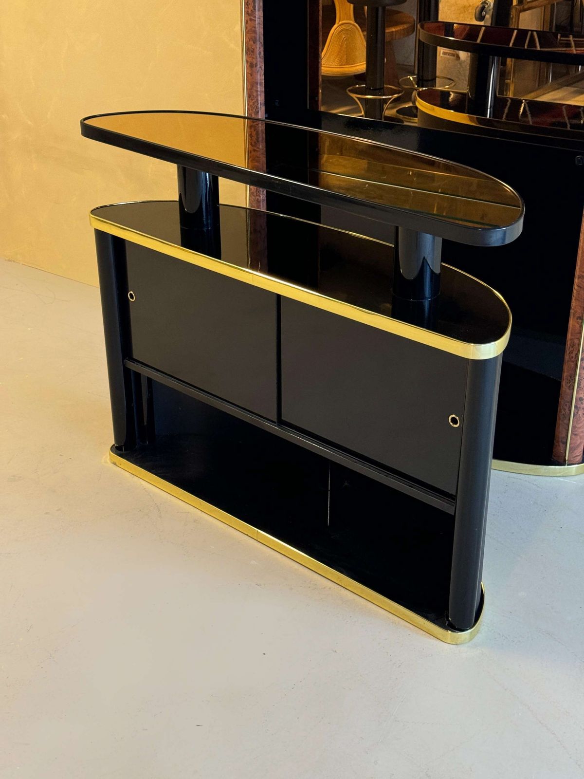 Midcentury Black Lacquered And Burlwood Cocktail Bar photo vintage