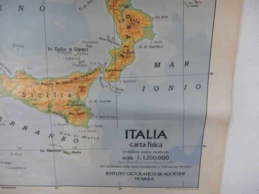 Geographical Map Of Italy, 1986 photo 219.0