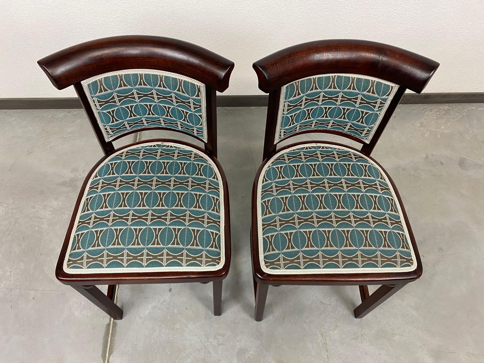 Pair Of Salon Chair No.423 By Josef Hoffmann For J&J Kohn photo for sale