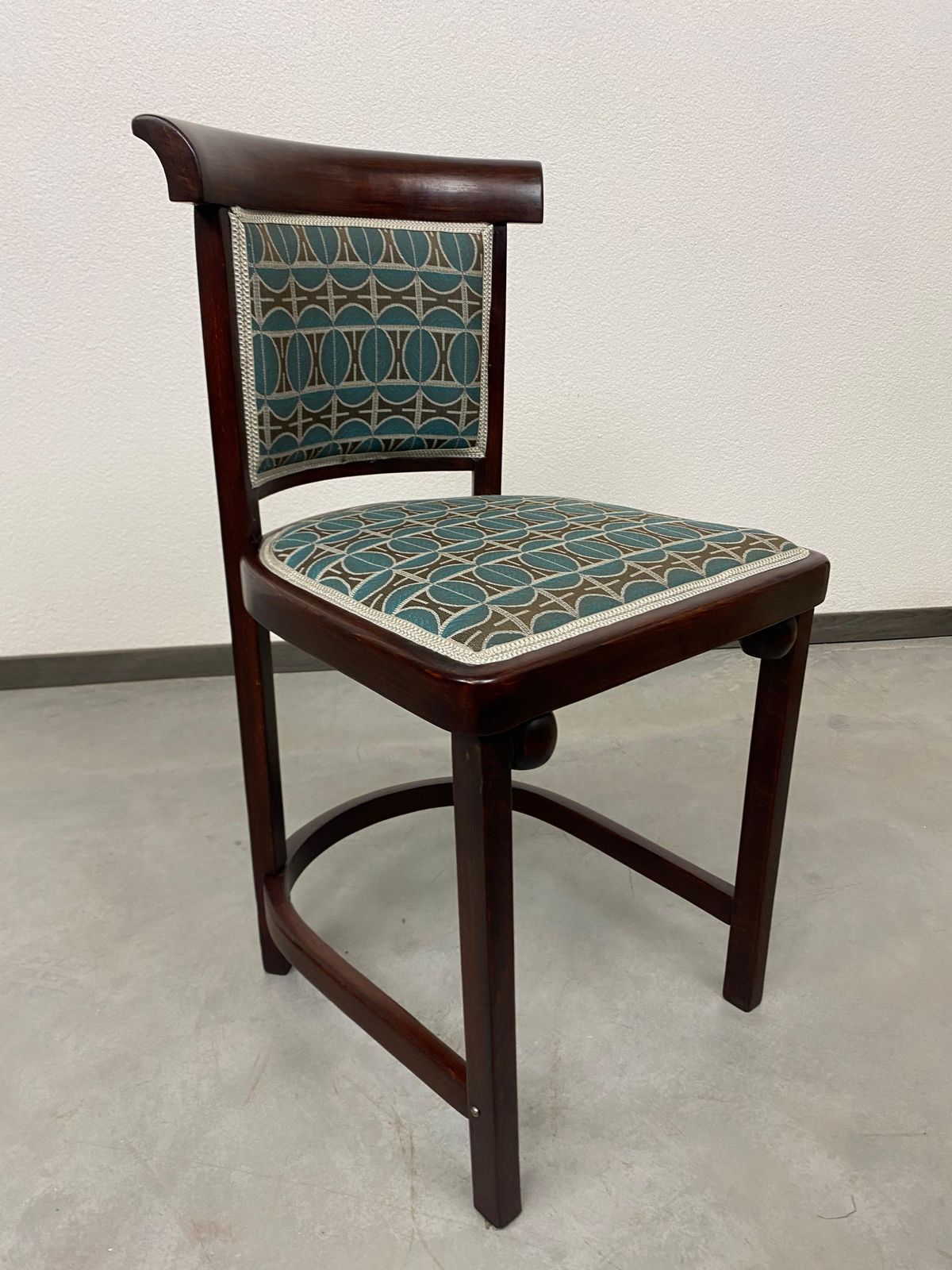 Pair Of Salon Chair No.423 By Josef Hoffmann For J&J Kohn photo 2908.0