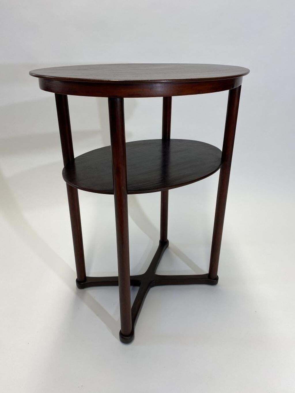 Oval Table Nr.960/2 By Josef Hoffmann For J.J.Kohn €1.300, 00 Calculate Shipping photo Furniture