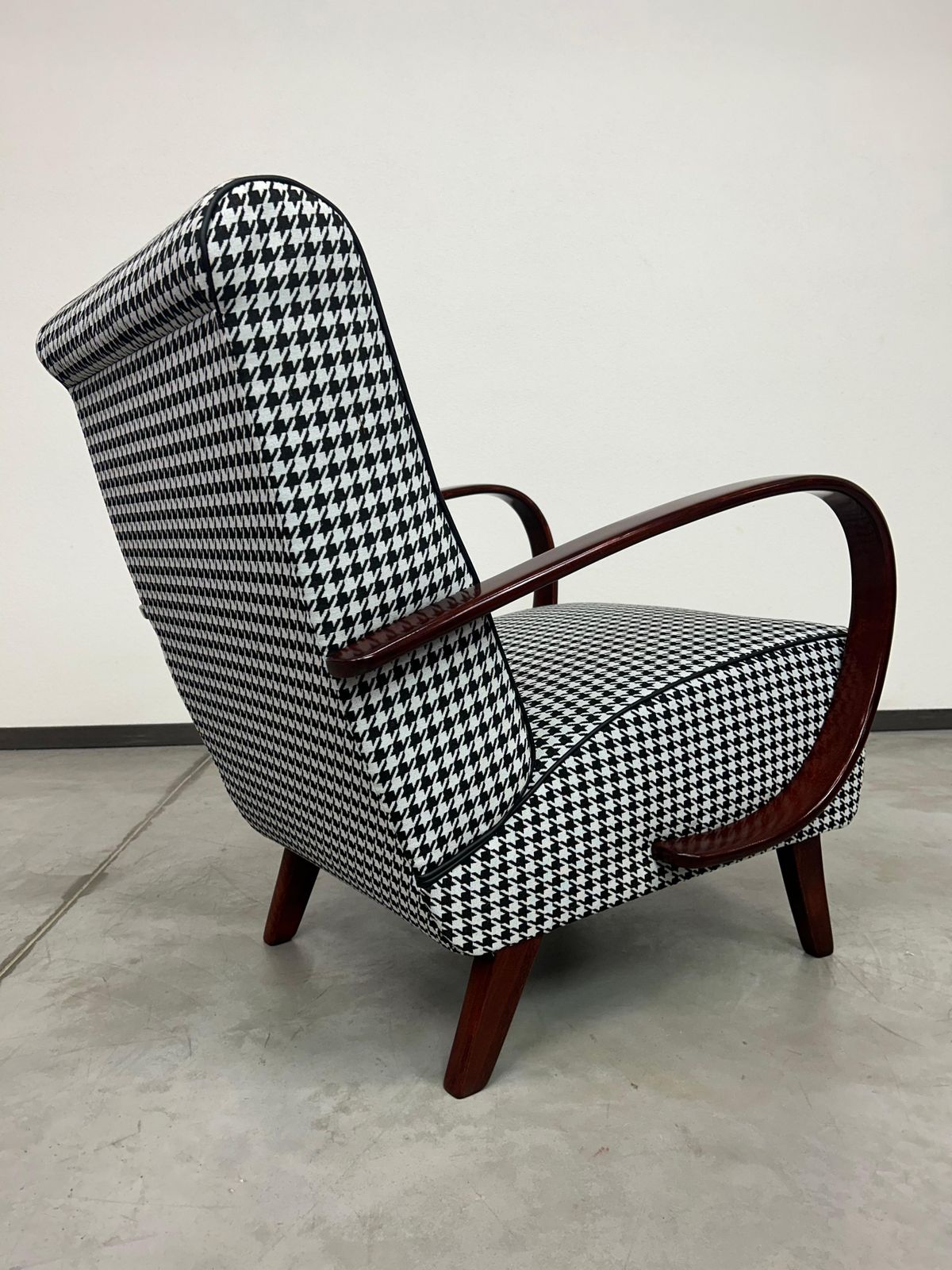 Pepito Art Deco Armchair By Jindřich Halabala photo buy