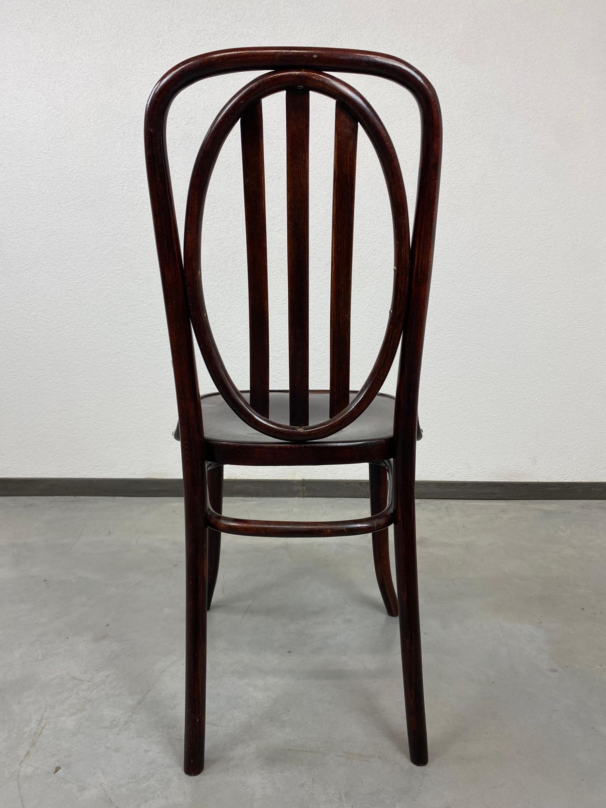 Art Nouveau Thonet Chair photo vinterior