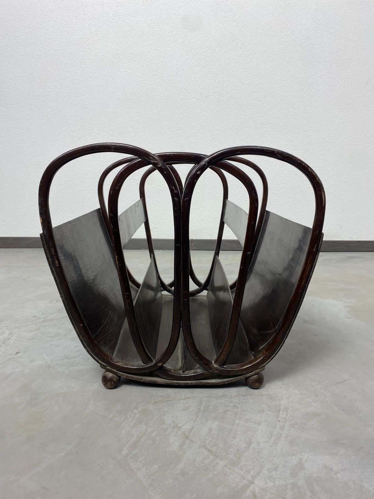 Magazine Holder No.1069 By Koloman Moser For J&J Kohn photo Home Decor