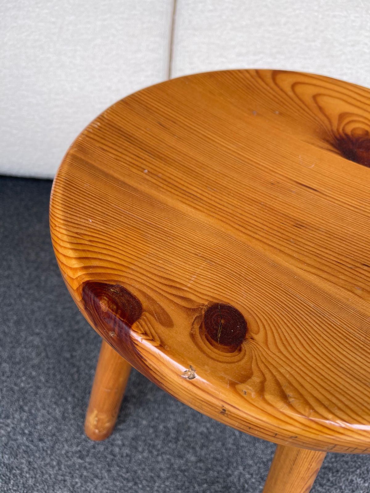 Pair Of Pine Stool Attributed To Charlotte Perriand, France, 1960s photo vinterior