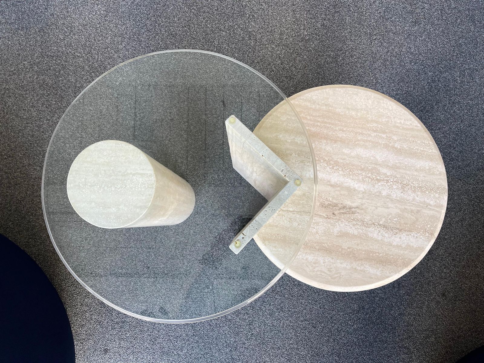 3421.0 Mid Century Modern Travertine Sculpture Gueridon Table, Italy, 1980s photo