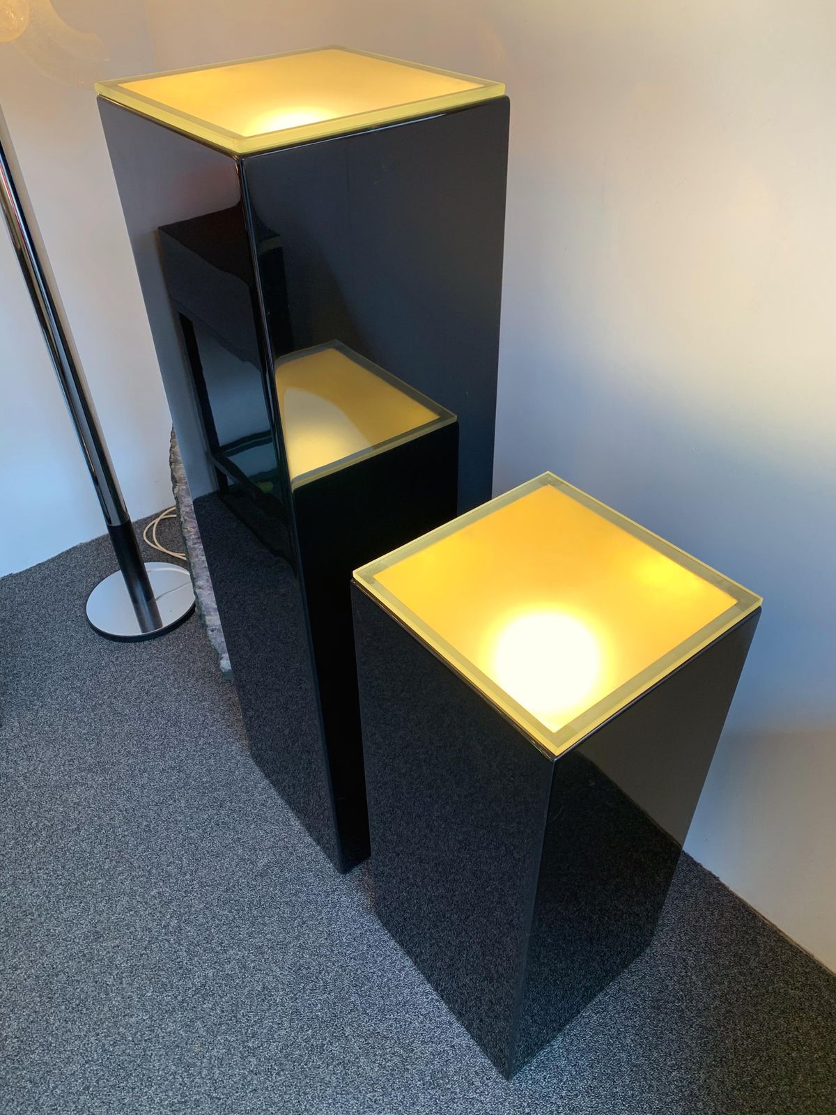 Pair Of Lacquered Column Lamp By Guy Lefevre, France, 1970s photo vinterior
