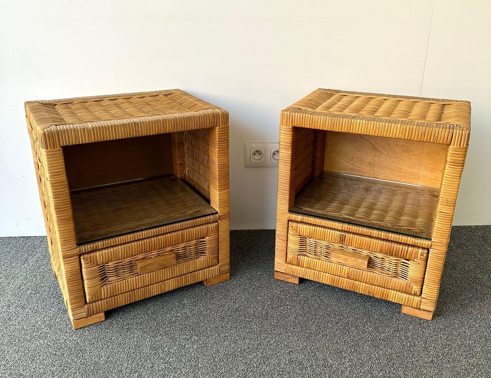 Pair Of Rattan Bedside Tables By Tito Agnoli, Italy, 1970s photo vintage