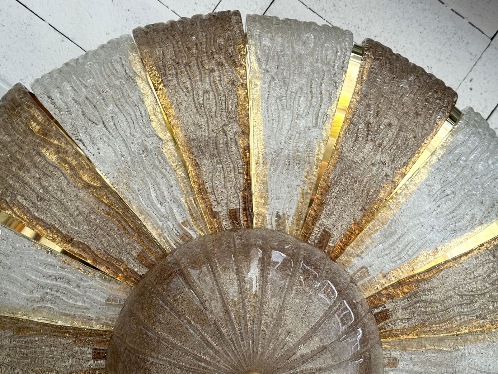 photo vinterior Large Contemporary Crown Chandelier Brass And Murano Glass , Italy