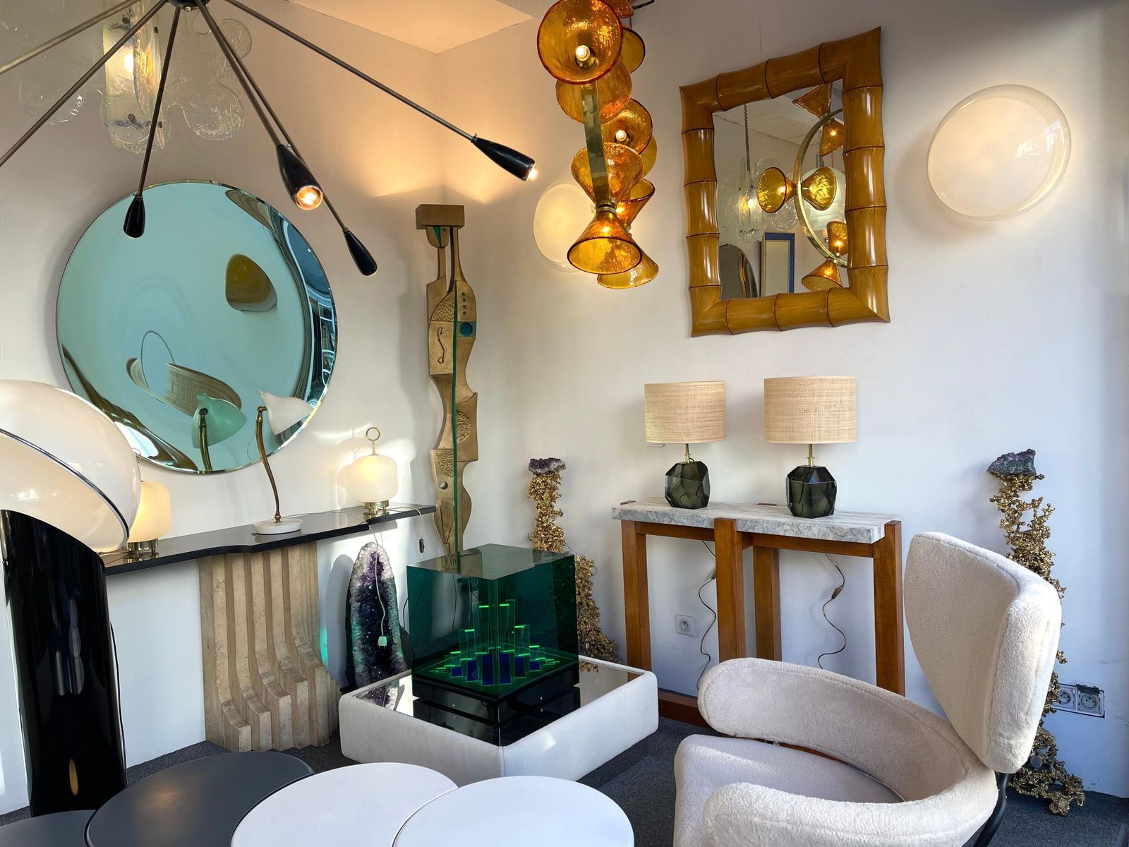 Contemporary Pair Of Stone Diamond Murano Glass And Brass Lamps, Italy photo Lighting