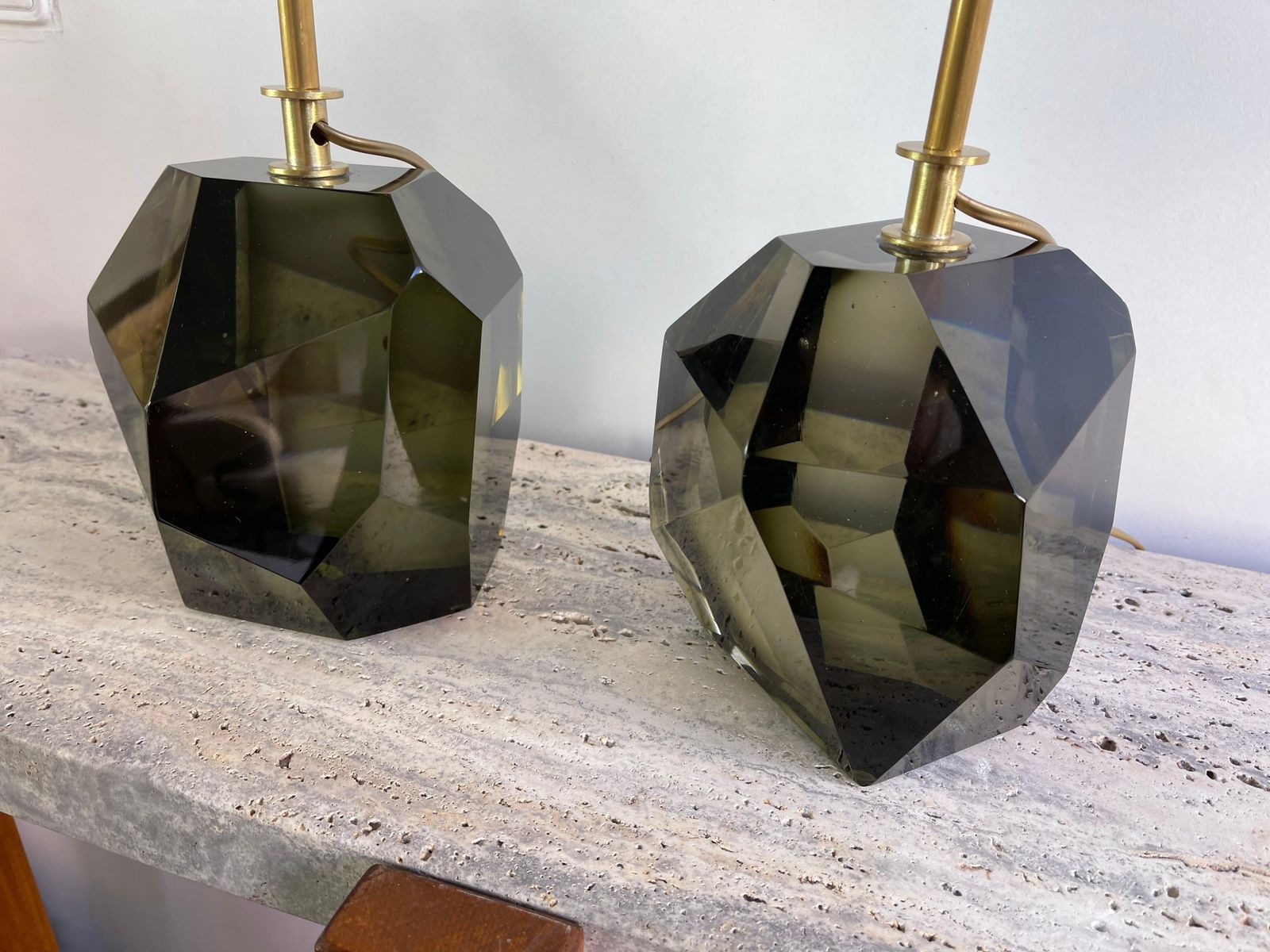 photo vinterior Contemporary Pair Of Stone Diamond Murano Glass And Brass Lamps, Italy