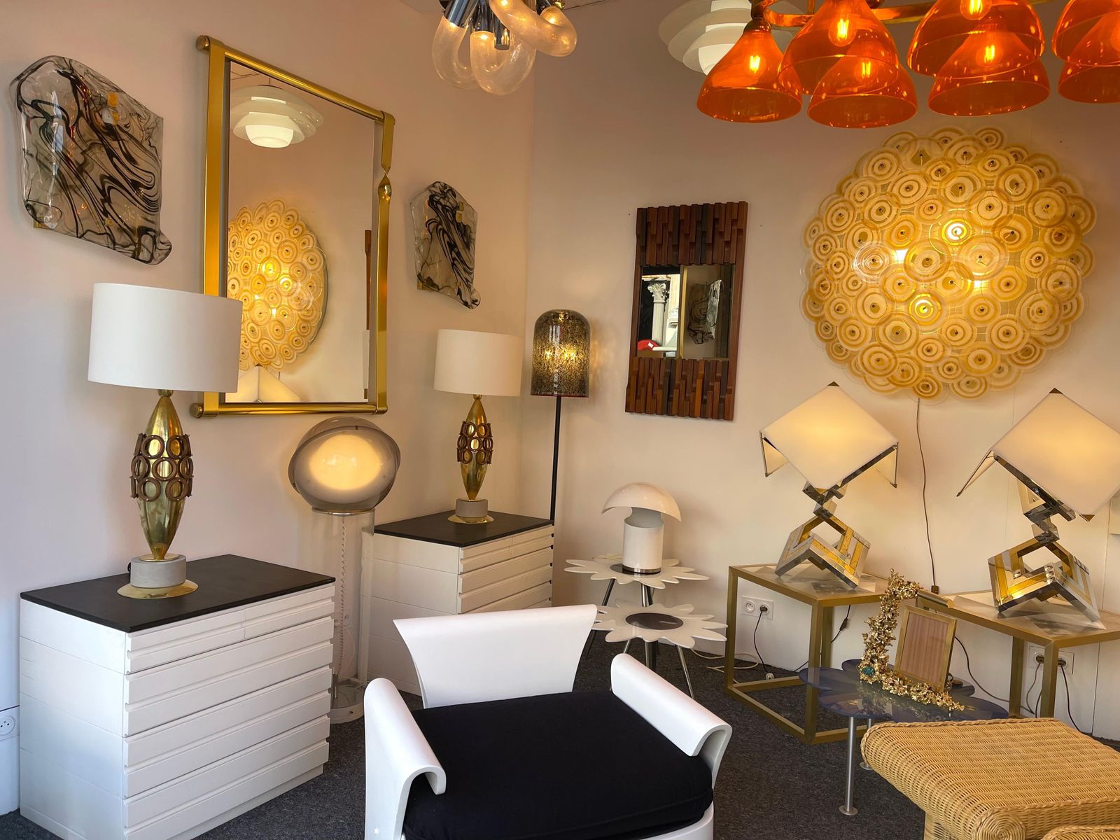 Contemporary Pair Of Brass And Wood Rings Lamps, Italy photo Lighting