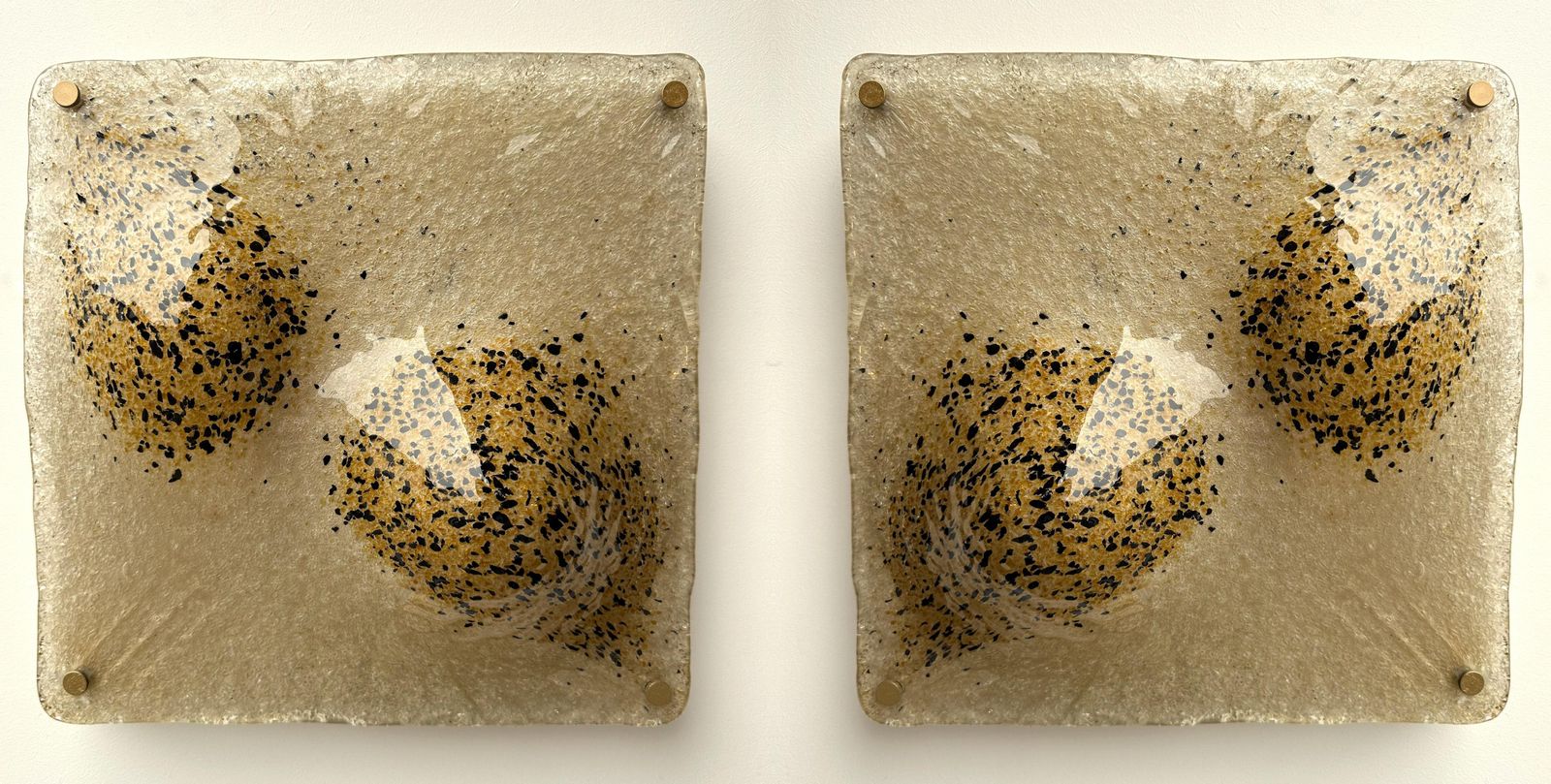 photo vinterior Pair Of Sconces Blumpy Murano Glass And Gilt Metal. Italy, 1970s