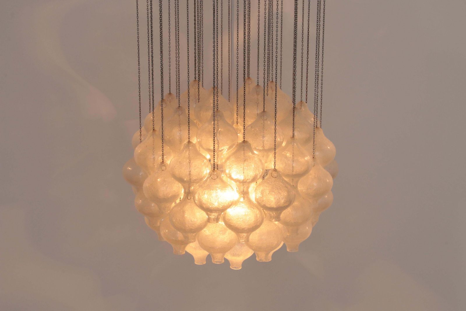 Kalmar 'Tulipan' Chandelier Pendant Light, Blown Glass 1970 photo Lighting