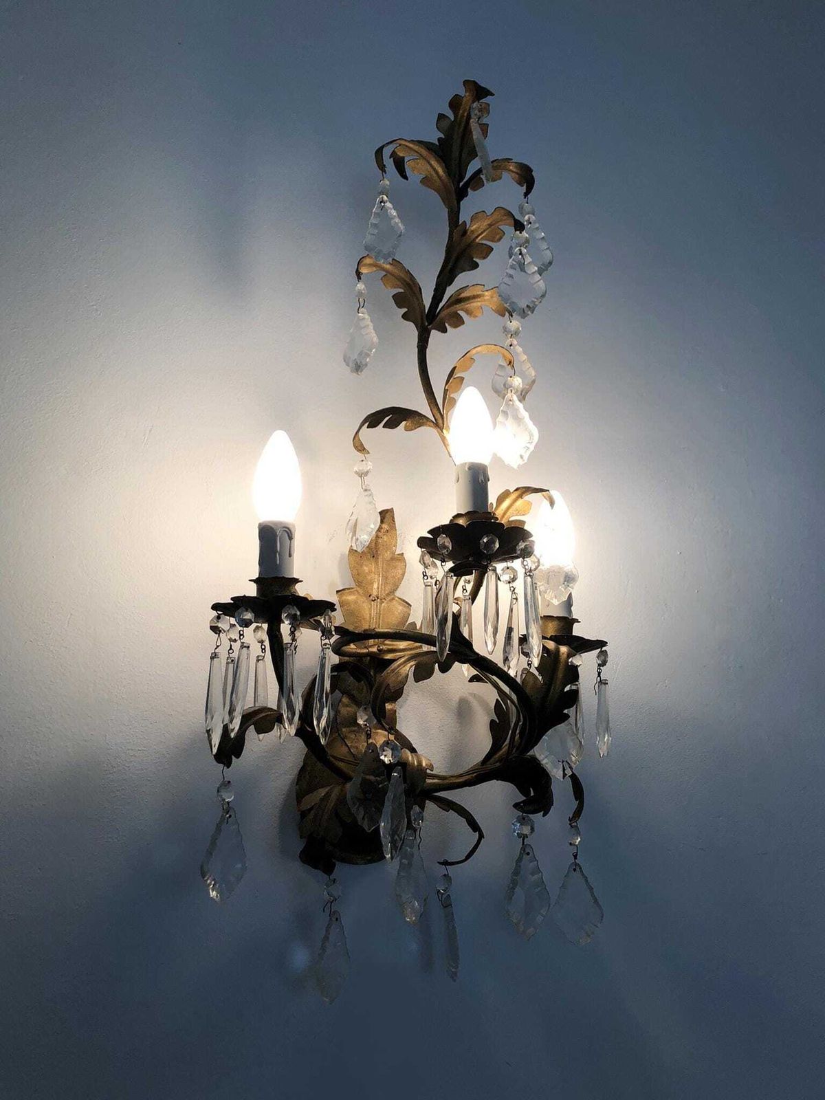 Large (70 Cm   27.55 ") Pair Of Foliage Wall Lights With 3 Arms Of Lights In Gold Metal. 60s 70s photo furniture