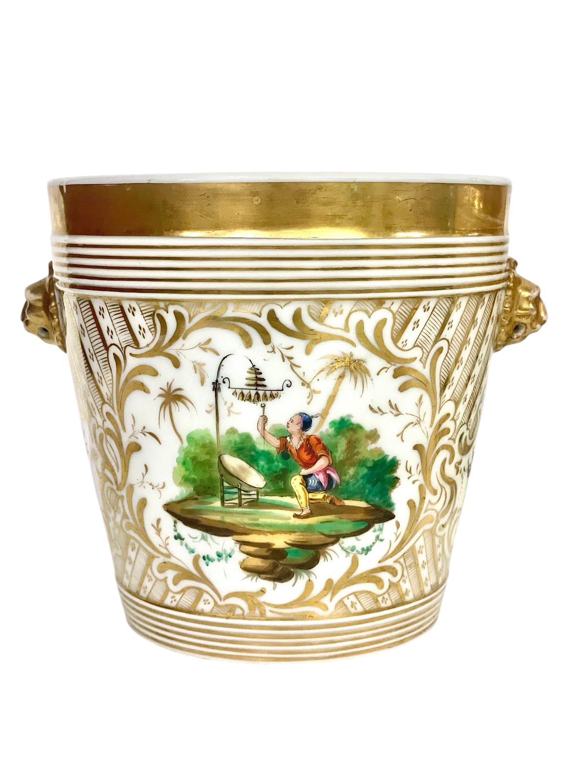Pair Of 19th Century Paris Porcelain Cachepots photo vinterior