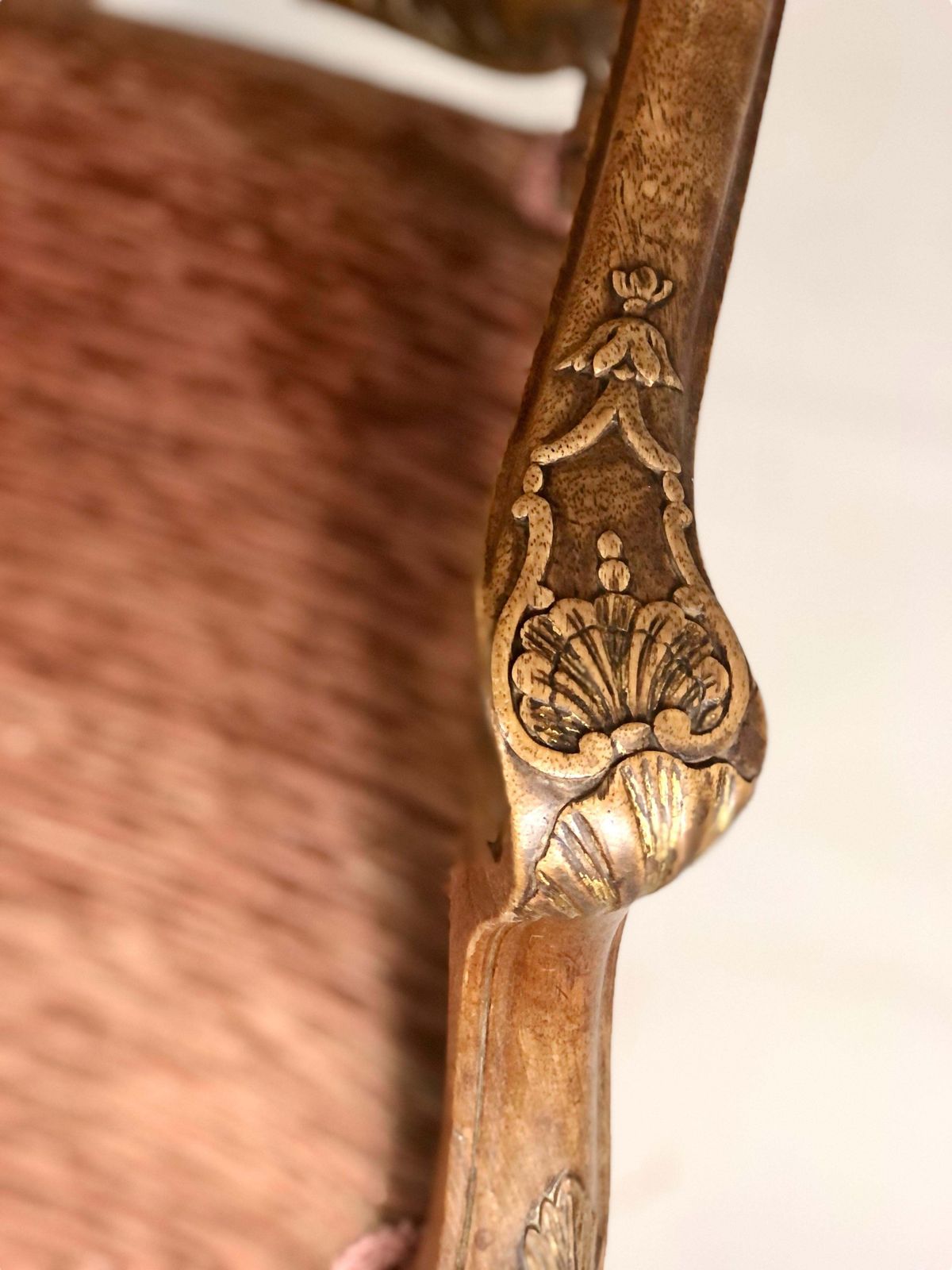 photo buy 19th Century Pair Of Walnut Regency Chairs Called “Fauteuils à La Reine”