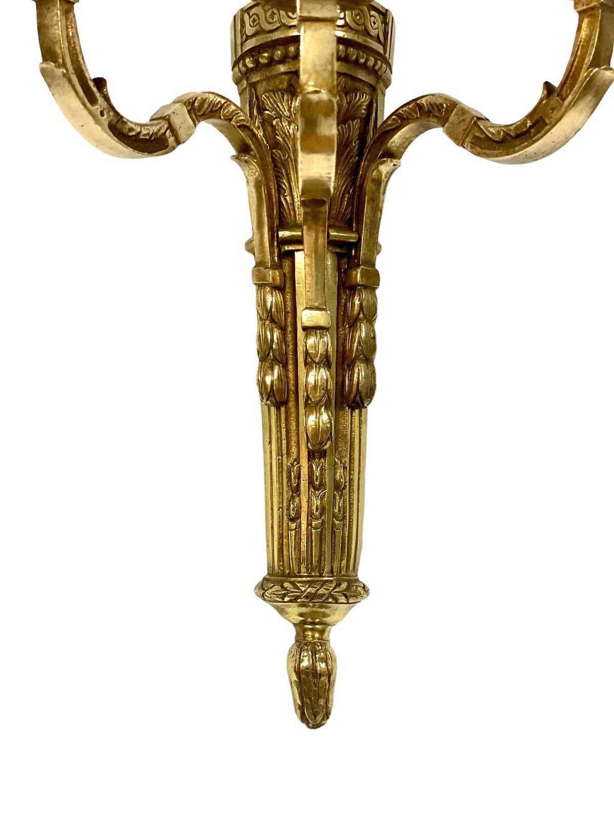 19th Century Pair Of French Neoclassical Gilt Bronze Wall Sconces photo vinterior