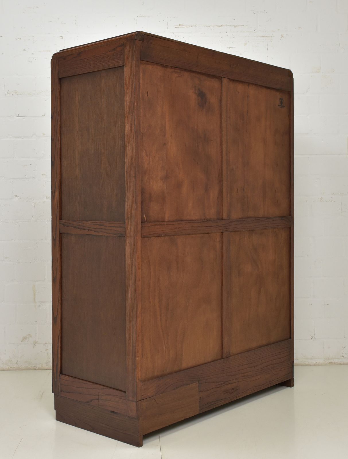 1496.0 Antique! Display Cabinet Restored Bauhaus Art Deco Circa 1930 Solid Oak Display Cabinet photo