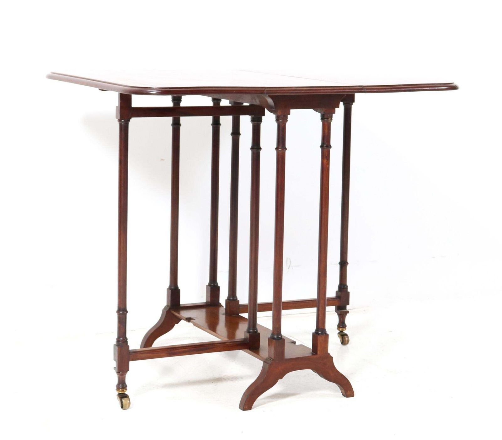Walnut English 19th Century Spider Leg Table With Drop Leaves photo for sale