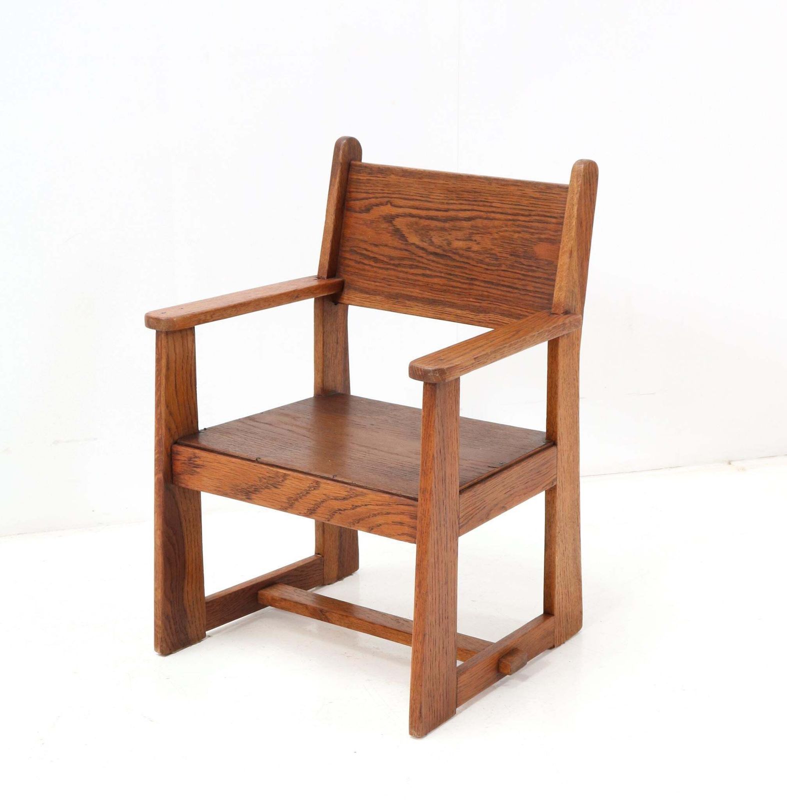 Two Art Deco Modernist Children's Armchairs By Jan Wils For Eik En Linden, 1918 photo buy