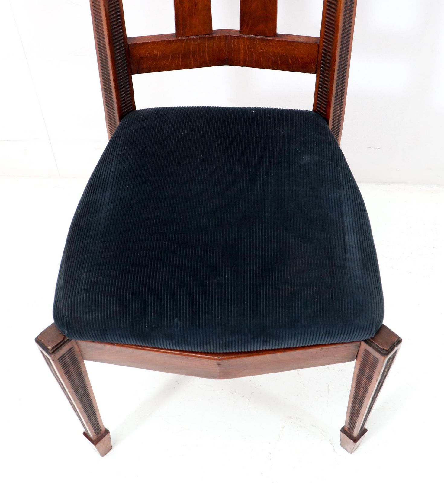 photo vinterior Set Of Six Art Deco Amsterdamse School High Back Dining Room Chairs, 1920s